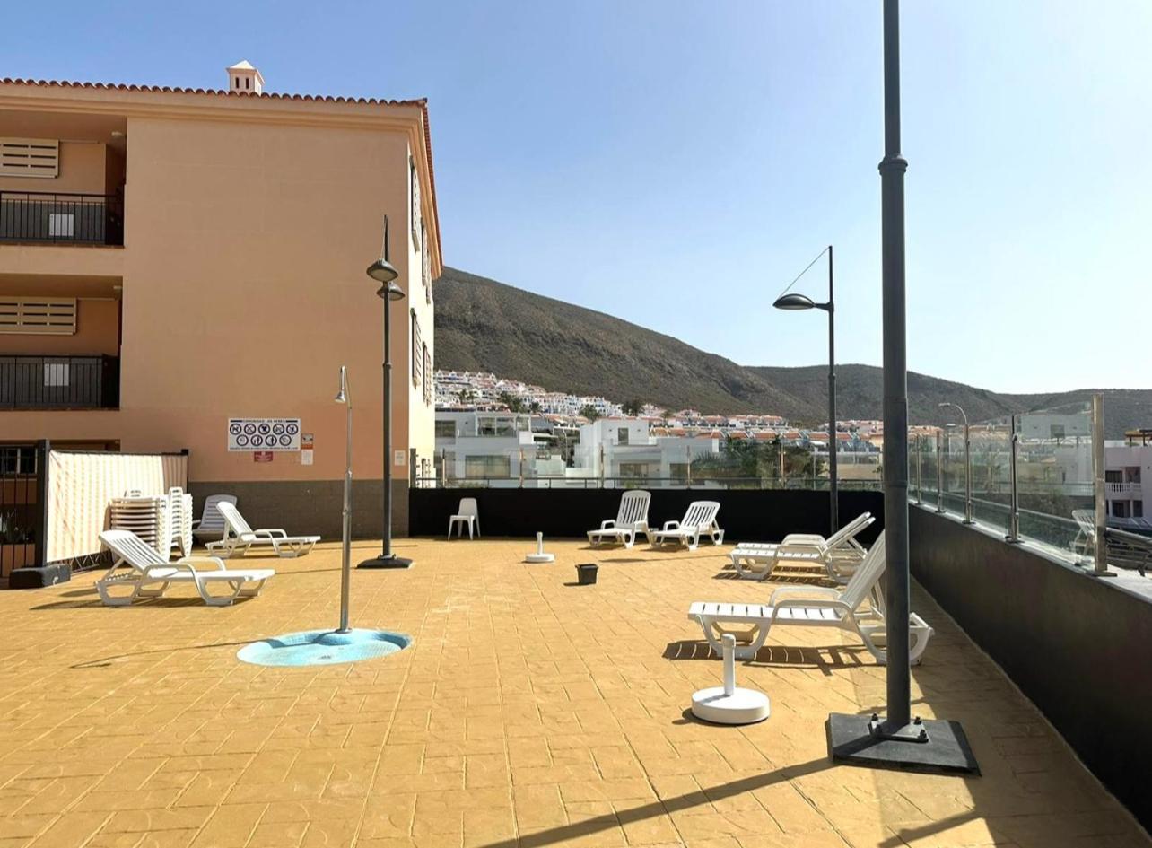 Los Cristianos Piscina Y Terraza Dış mekan fotoğraf