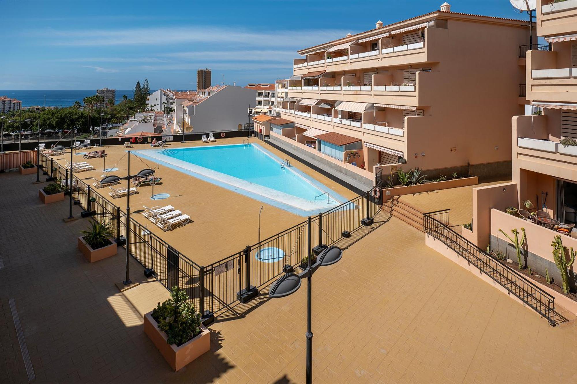 Los Cristianos Piscina Y Terraza Dış mekan fotoğraf